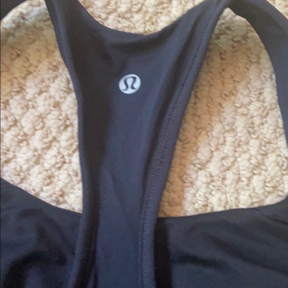 Lululemon top - Picture 4 of 5
